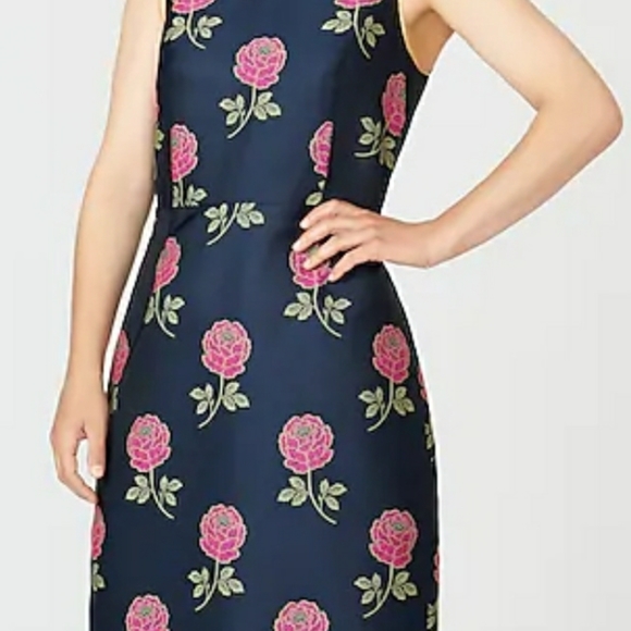 Dress - Picture 4 of 4